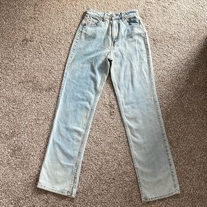 Stradivarius long straight slit high waisted light washed jeans US 00 preowned